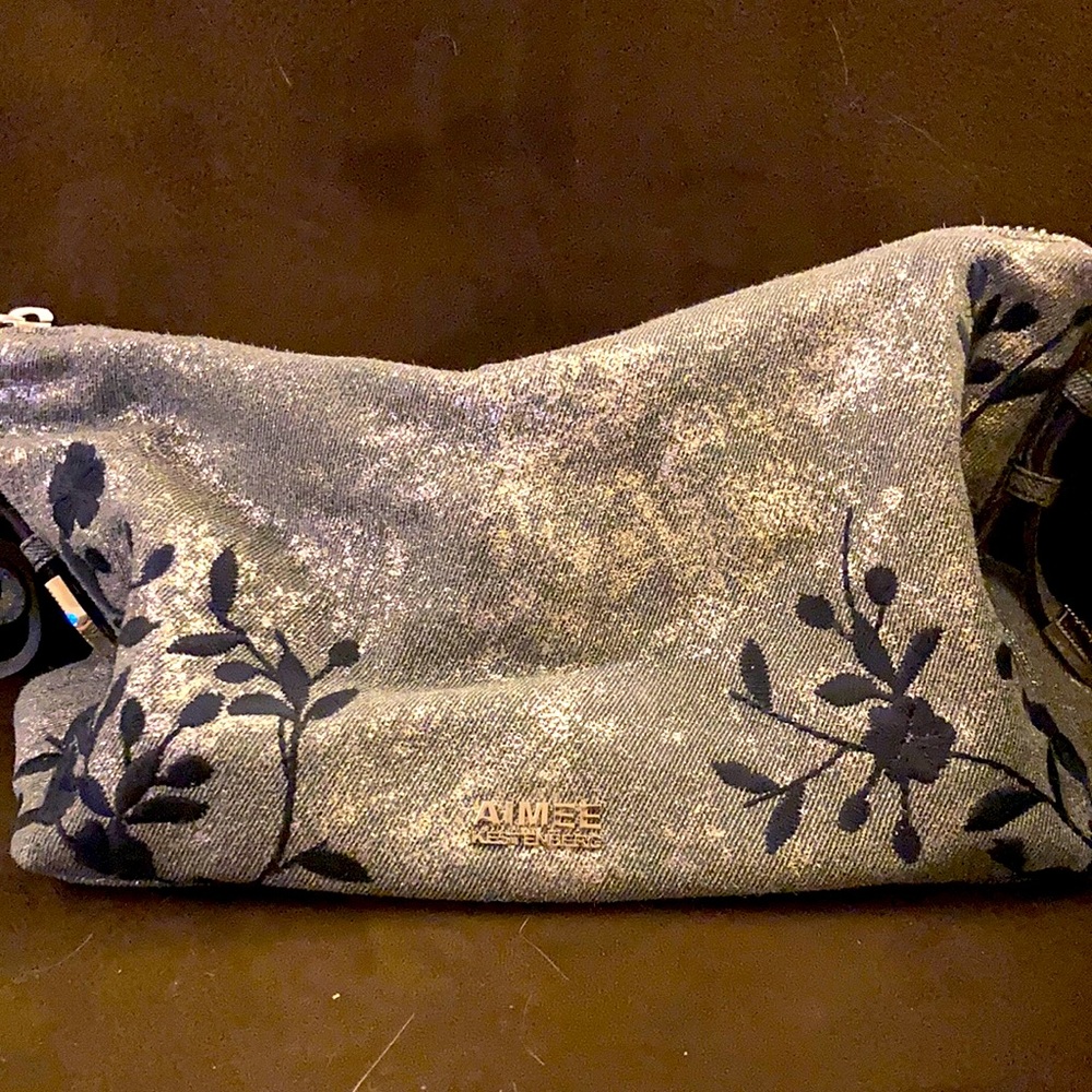 Small shoulder bag